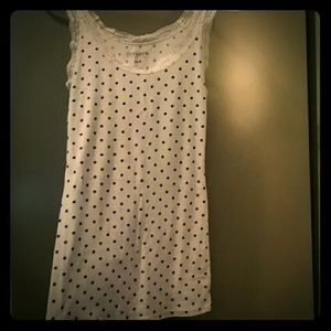 Polka dot tank top with lace