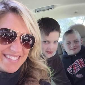 Meet your Posher, Ashley