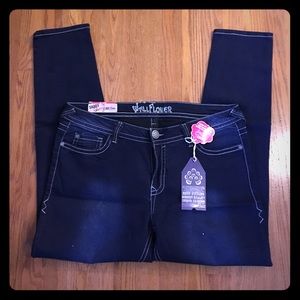 Wallflower Skinny Jeans