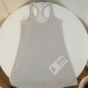 Lululemon Cool Racerback Size 6 NWT