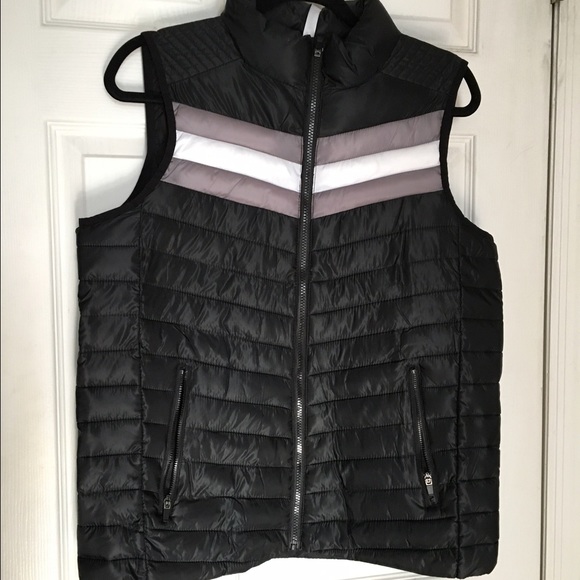 Fabletics Fenway Vest size L (down filled)
