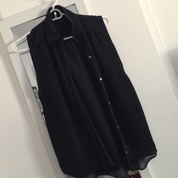 Ann Taylor: Dark navy shell