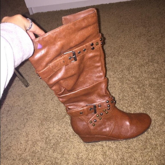Brown boots
