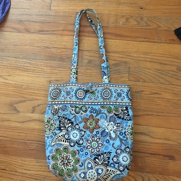 Vera Bradley tote