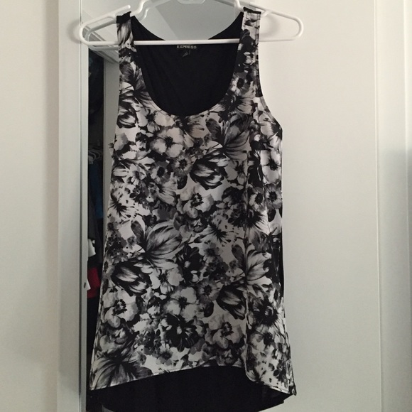 Black and white floral hi-like tank