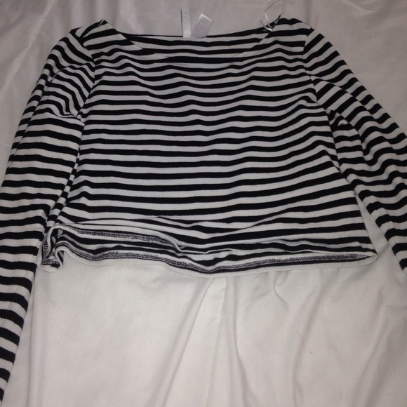 H&M crop top