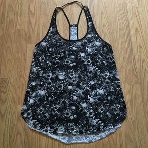 Lululemon Water Bound Singlet Athletic/Workout Top