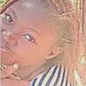 Meet your Posher, Alicia