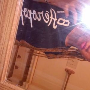 Meet your Posher, Queen