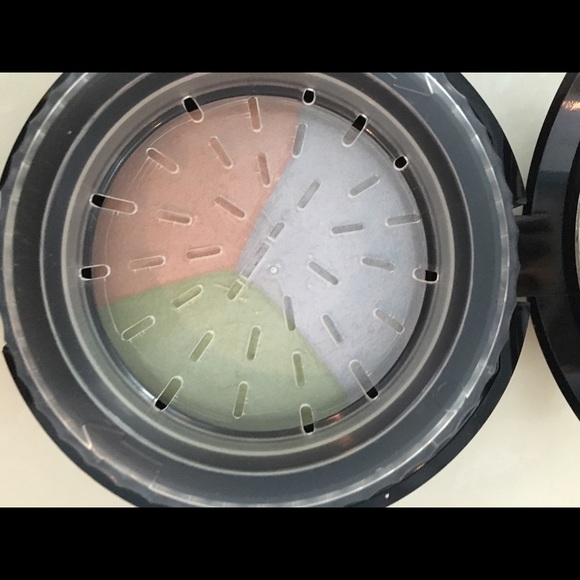 Stila set & correct baked powder trio - Picture 2 of 3