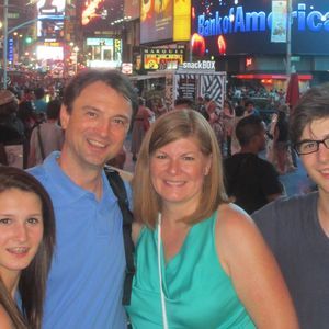 Meet your Posher, Lorraine