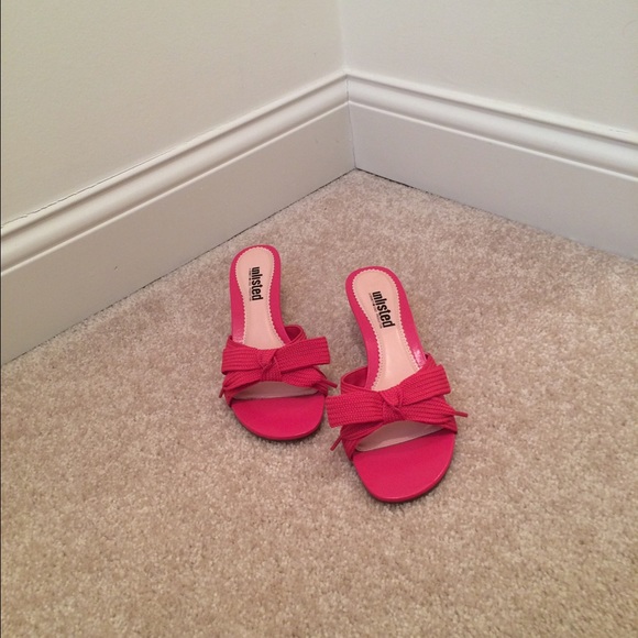 Unlisted Shoes - Only worn once Kenneth Cole  kitten heel sandal.