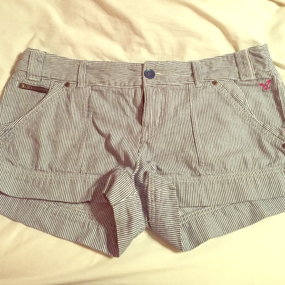 American Eagle Shorts - Picture 1 of 1