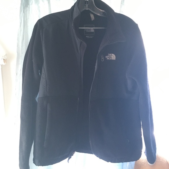 Classic North Face Denali Fleece
