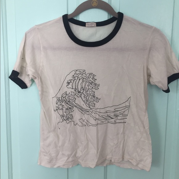Printed Cropped tee NWOT - Picture 1 of 2