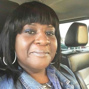 Meet your Posher, Deloris