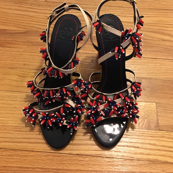 New never worn Tory Burch sandals