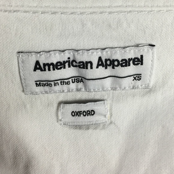 Button down - Picture 3 of 3