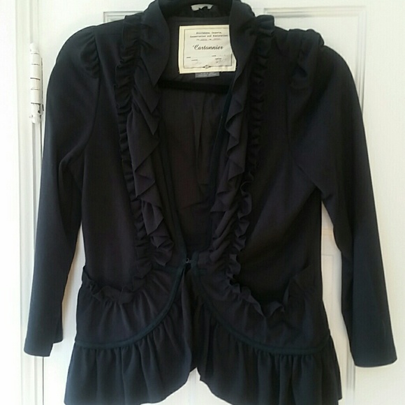 *Lightweight ruffle jacket - Picture 1 of 2
