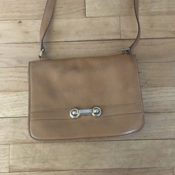 Vintage Gucci leather shoulder bag purse
