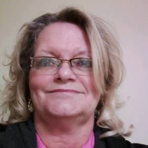 Meet your Posher, Dena