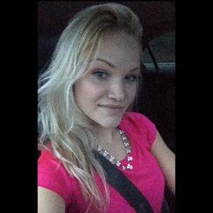 Meet your Posher, Allison