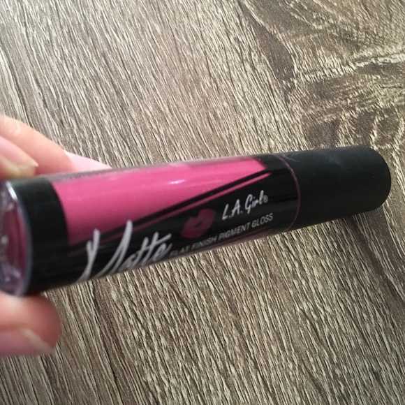 Makeup bundle - Picture 3 of 4