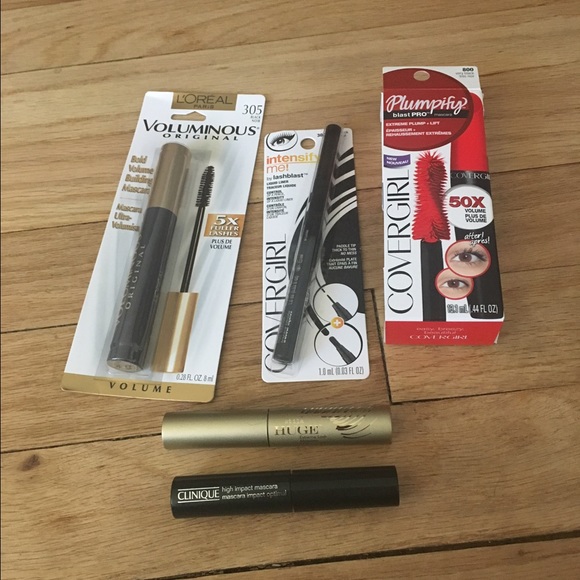 Mascara and eyeliner lot