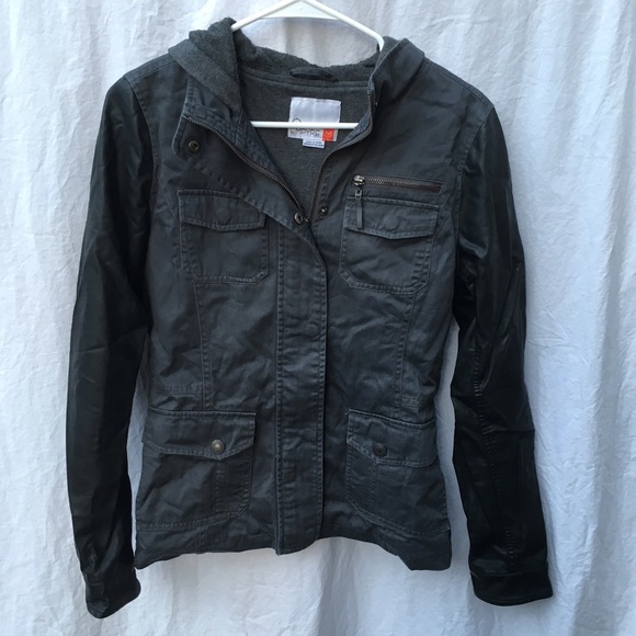 Sturdy Grey Jacket