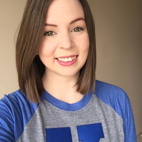 Meet your Posher, Alyson - Picture 1 of 1