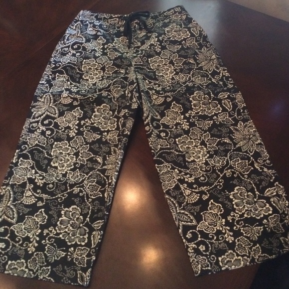Jones New York Sport Wide Leg Capri Pants - Picture 2 of 4