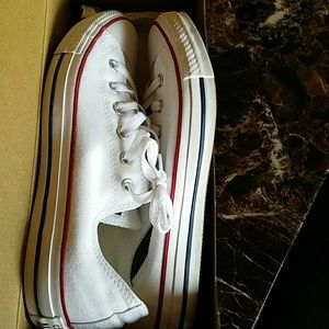 Converse! Like New!