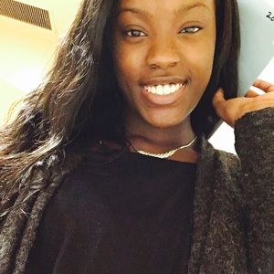 Meet your Posher, Veneisha