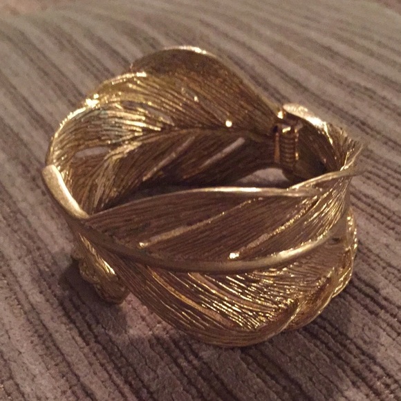 Cuff bracelet - Picture 1 of 1