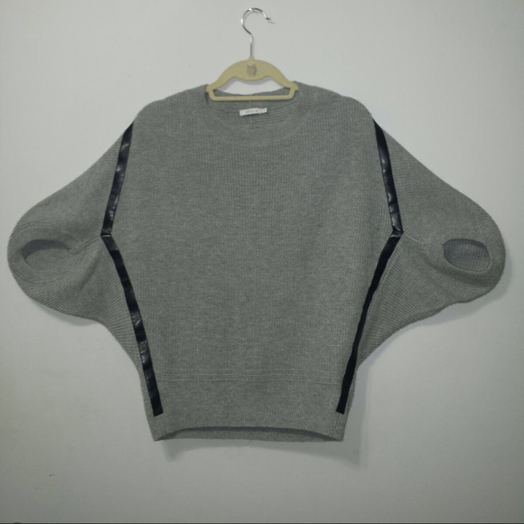 Hp🎉 Batwing sweater with faux leather trim - Picture 2 of 4