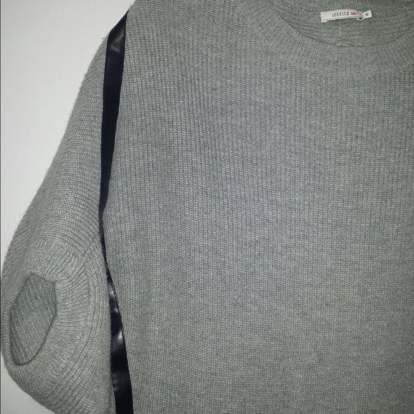 Hp🎉 Batwing sweater with faux leather trim - Picture 4 of 4
