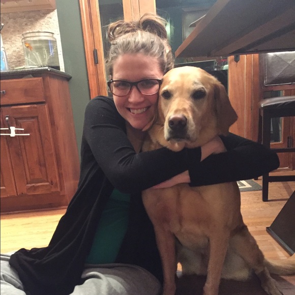 Meet your Posher, Emily