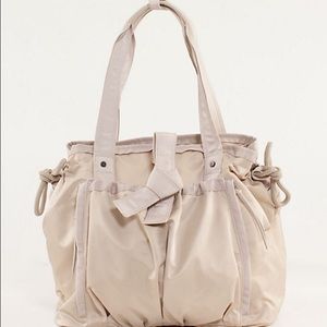 Lululemon Gym Bag!
