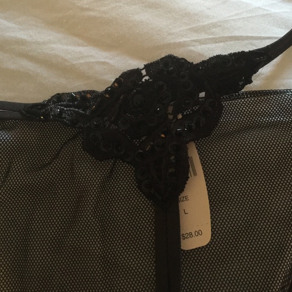 Victoria secret thongs - Picture 1 of 3