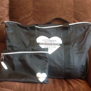 Victoria's Secret tote bag