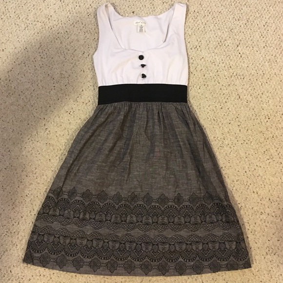 SOLD - Picture 3 of 4