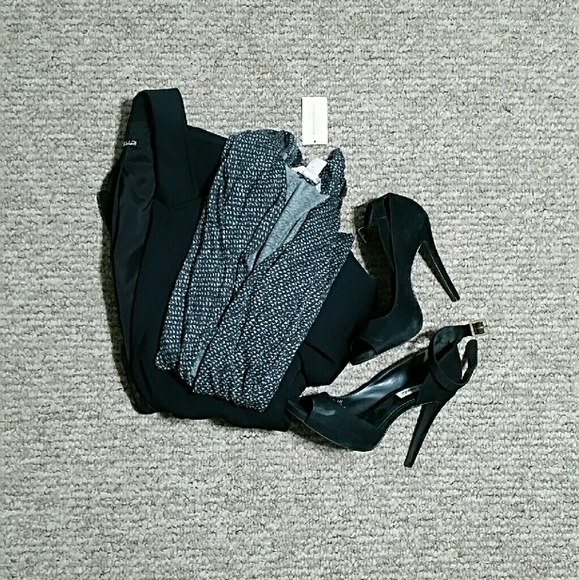 Banana Republic Patterned Top