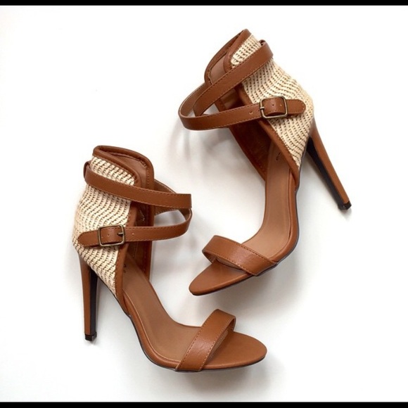 Ankle Cuff Sandals - like NEW condition