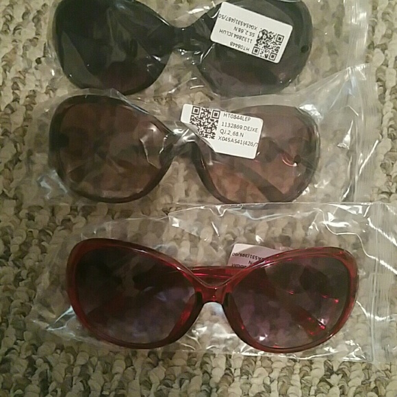 3 pair of over sized sunglasses