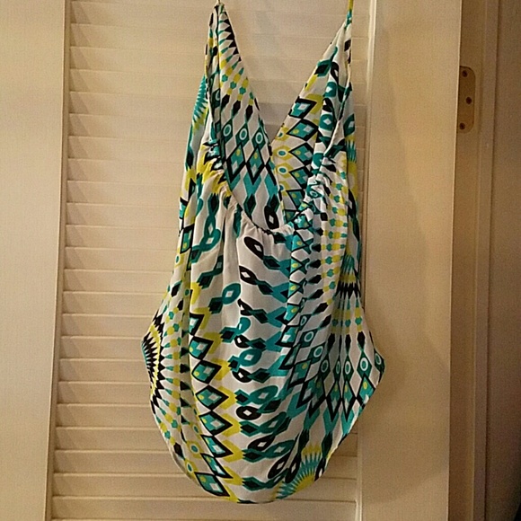 Top - Picture 2 of 2