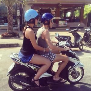 Meet your Posher, Mia