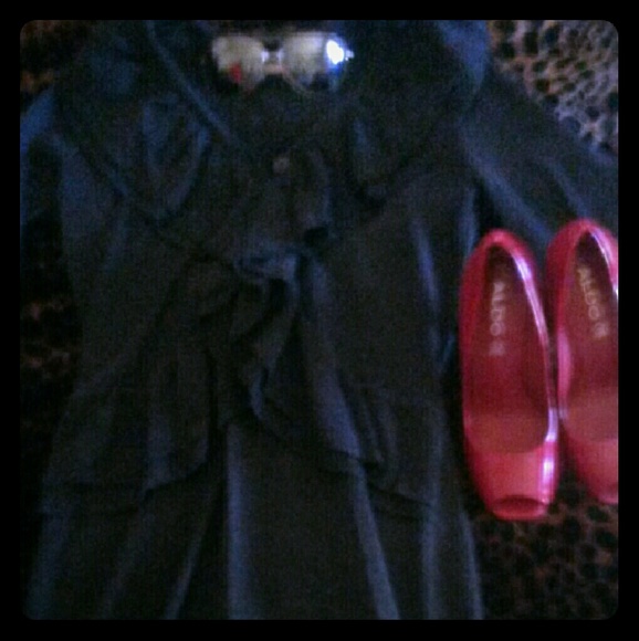 Calvin Klein Long sleeve charcoal colored dress