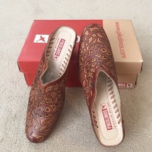 Pikolinos mules
