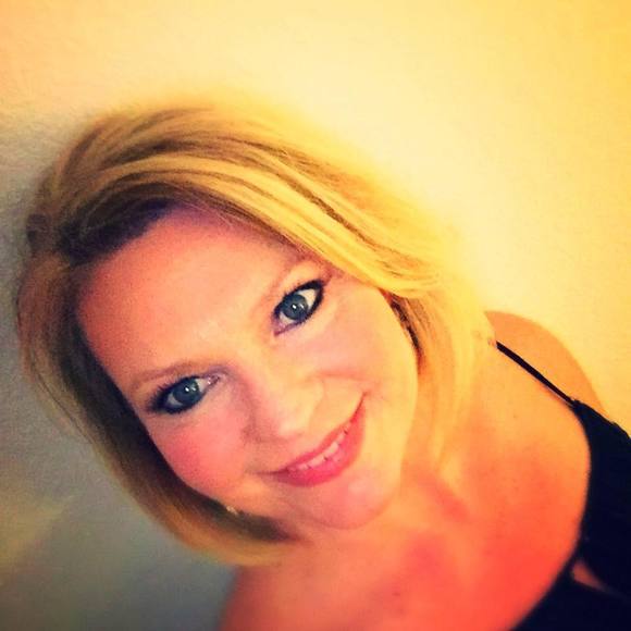 Meet your Posher, Rachelle