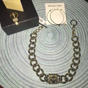 $65 if bought on Ⓜ️ercari Michael Kors set